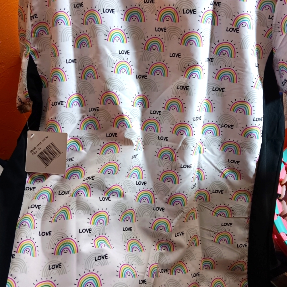 2XL "Love" Scrub Top